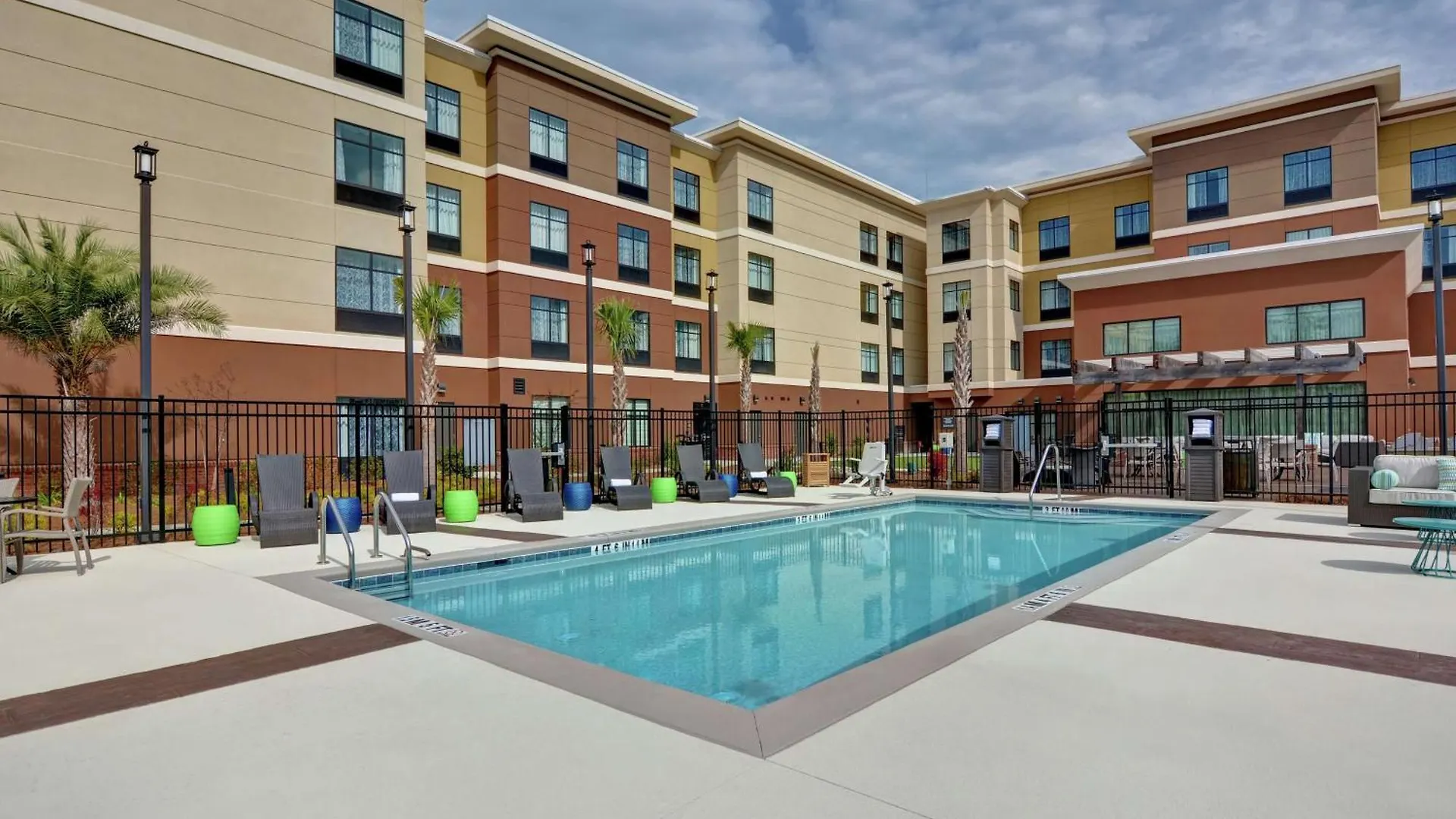 *** Hotel Homewood Suites By Hilton Savannah Airport United States